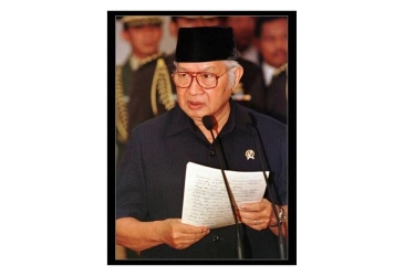 Soeharto Diusulkan Jadi Pahlawan Nasional, Mensos Janji Dengarkan Kritik Warga