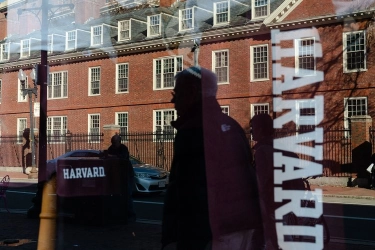 Trump Desak Harvard Minta Maaf atas Dugaan Anti-Semitisme di Kampus