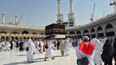 Berkaca dari Kejadian Arif Muhammad 'Mak Beti', Ini Adab saat Berada di Tanah Suci