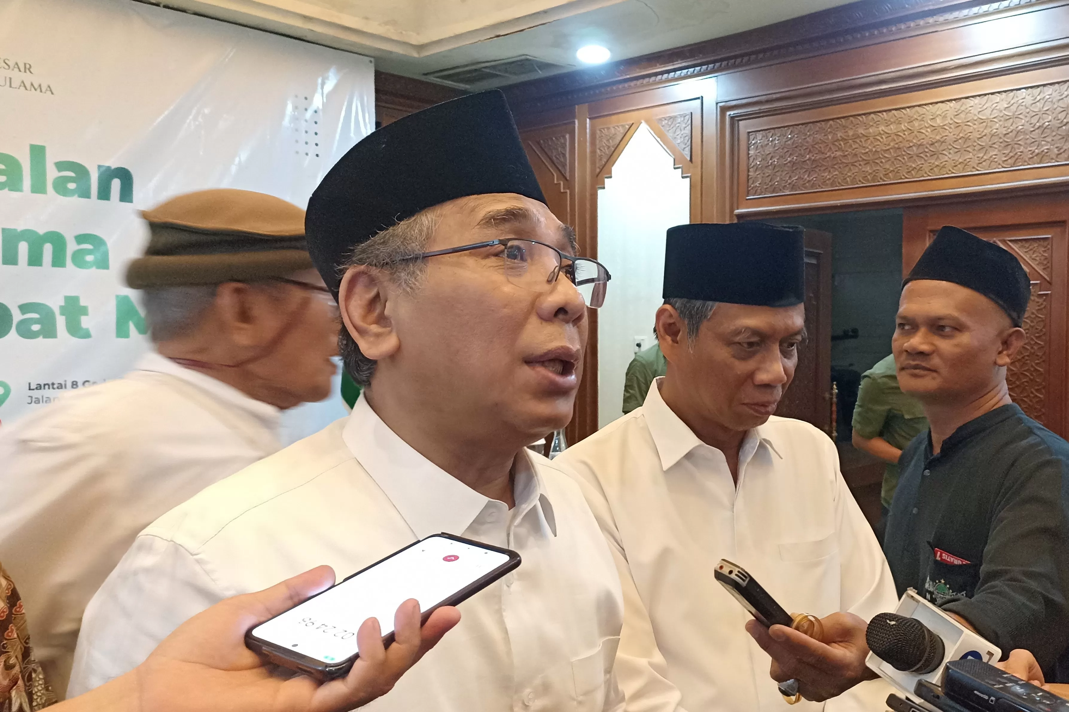 Ketum PBNU Minta Usut Tuntas Produk Makanan Berlabel Halal Mengandung Babi