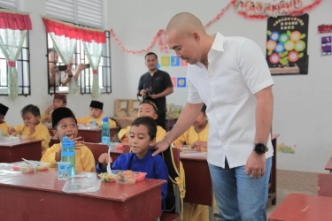 Puluhan Siswa di Cianjur Diduga Keracunan Usai Konsumsi Makan Bergizi Gratis, BGN Tunggu Hasil Lab