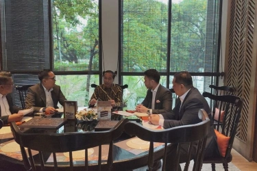 Bertemu 3 Eks Menterinya, Jokowi: Pertemuan dengan Kawan Lama