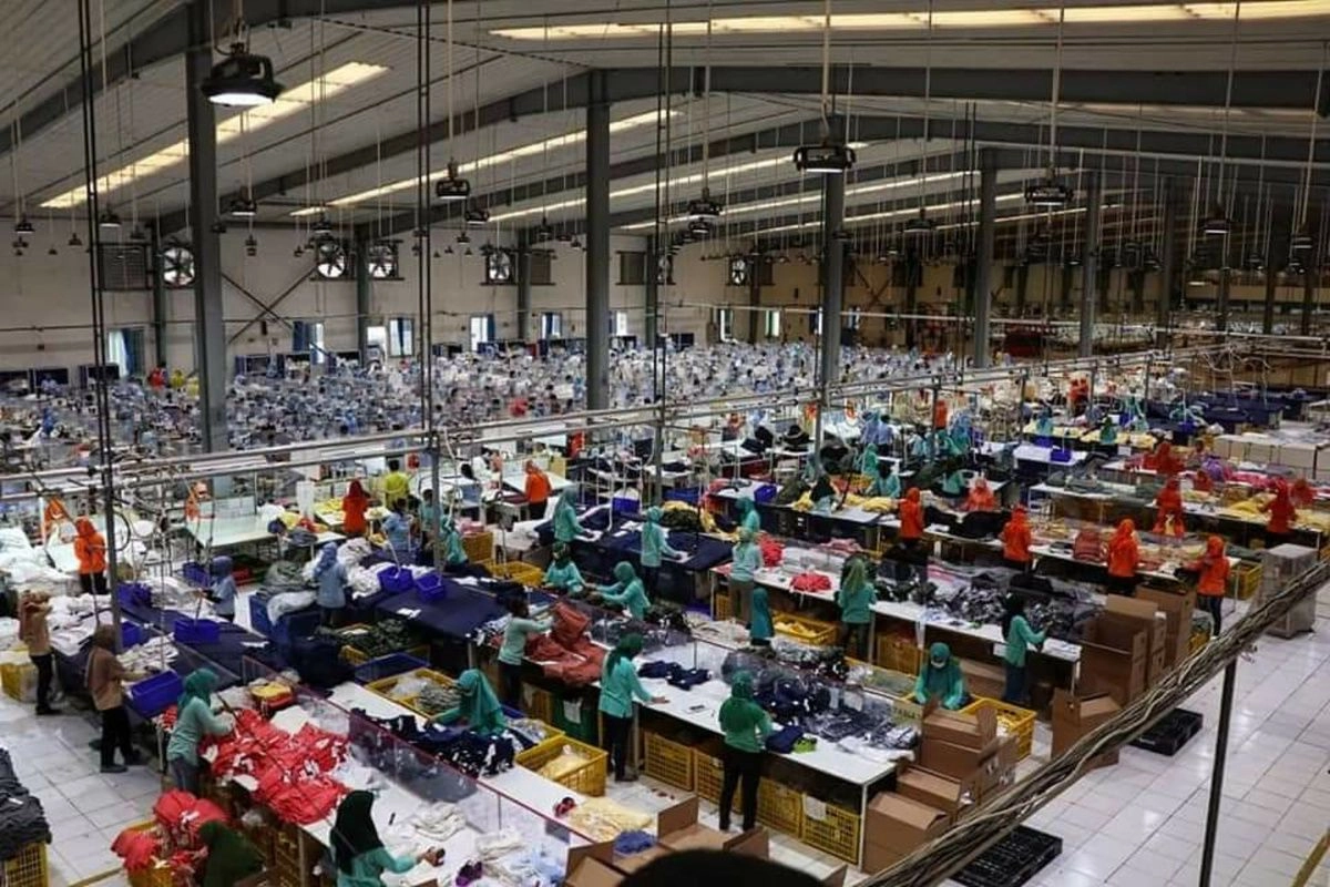 Industri Tekstil Tertekan Tarif Impor AS, 1,2 Juta Pekerja Terancam PHK