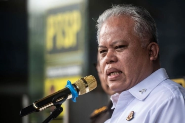 Kejagung Tetapkan Tiga Tersangka Perintangan Kasus Timah dan Impor Gula