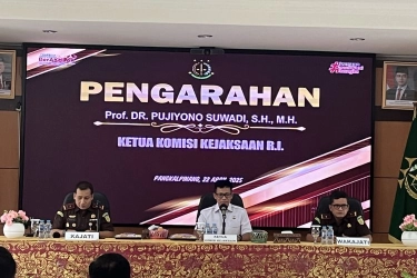 Komjak Soroti Draf Revisi KUHAP yang Batasi Kewenangan Kejaksaan