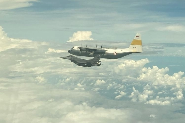 Latihan Pertahanan Udara, Jet Tempur TNI AU Paksa Mendarat Pesawat Asing