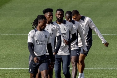 Real Madrid Heningkan Cipta 1 Menit untuk Hormati Paus Fransiskus
