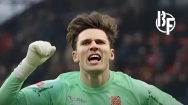 Perbandingan Harga Kayne Van Oevelen vs Cyrus Margono, Siapa Layak Jadi Pelapis Maarten Paes?