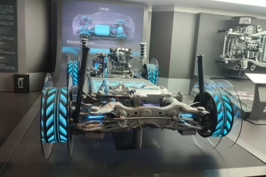 Kenalin Nih Hi4! Teknologi Hybrid Empat Roda GWM di Shanghai Auto Show, Tawarkan Keseimbangan Performa hingga Kontrol