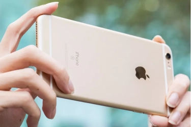 Masih Pakai iPhone 6s? Ini Risikonya