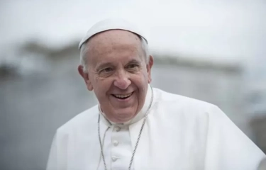 Dua Paus Satu Gereja, Kisah Paus Benediktus XVI dan Paus Fransiskus