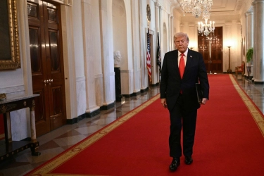 Ekonomi AS Turun, Trump Salahkan Biden