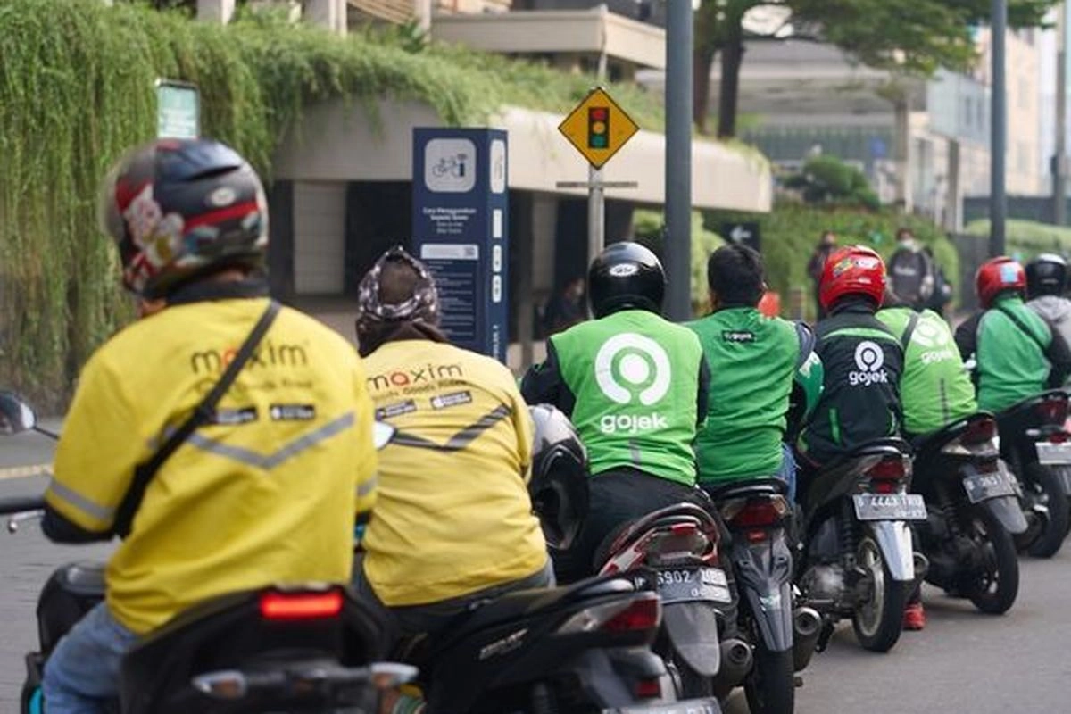 Menimbang Untung Rugi Wacana Ojol Jadi Karyawan Tetap