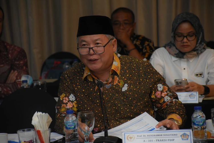 Outsourcing yang Dimulai Era Megawati Akan Dihapus Prabowo, Ini Respons PDIP