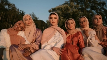 6 Rekomendasi Sampo untuk Wanita Berhijab: Hempas Ketombe dan Rambut Lepek dengan Rp20 Ribuan