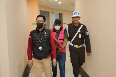 Bos Buzzer Dicokok Kejagung, Bagaimana Peran dan Berapa Upahnya?