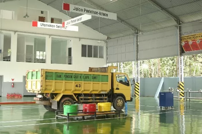 Dulu Konsumen Ampah Harus Tempuh 248 Kilometer ke Diler Fuso, Kini Tak Perlu Lagi