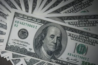 Efek Perang Dagang yang Dilancarkan Trump, Ukraina Pertimbangkan Peralihan Mata Uang dari Dolar ke Euro