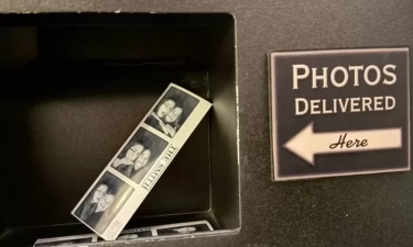 Photobooth Kembali Jadi Tren: Tidak Sah Rasanya Melewatkan Momen Tanpa Kenangan Fisik yang Abadi