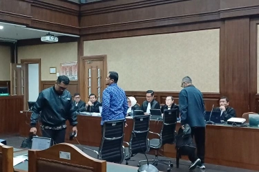 Sidang Hasto Tegang, Penyidik KPK yang Buru Harun Masiku Jadi Saksi