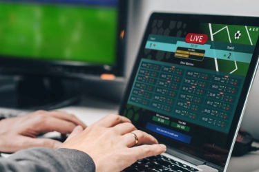 Triliunan Rupiah Berputar di Judi Online!