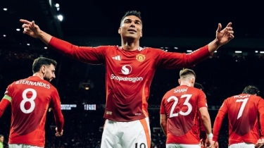 Manchester United: Perkasa di Liga Europa, Culun di Liga Inggris