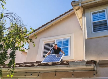 Investasi Panel Surya di Rumah: Ikuti Langkah-Langkah Ini agar Menguntungkan secara Ekonomi