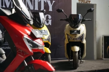 Terus Lakukan Ekspansi, United E-Motor Buka Dealer di Jember Tumbuhkan Minat Beralih ke Motor EV