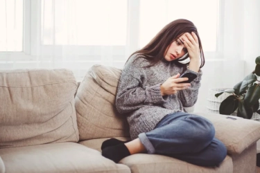 4 Zodiak yang Gampang Bosan Saat Pacaran, Termasuk Aquarius