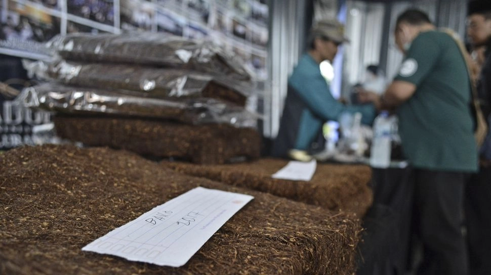 Pekerja Rokok dan Mamin Ungkap Bisnis IHT Setelah Ada Kebijakan Baru