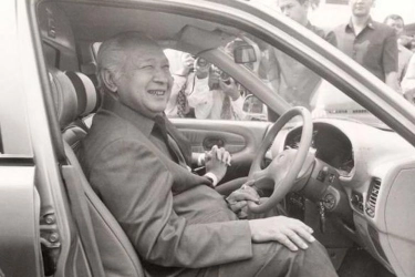 Ketika Aktivis Ramai-ramai Tolak Soeharto Jadi Pahlawan Nasional…