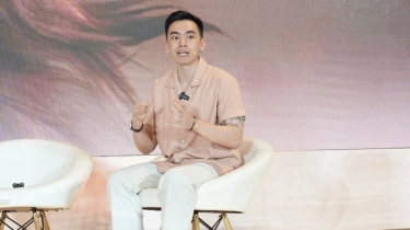 Cara Benar Memakai Hair Dryer agar Rambut Tidak Rusak, Menurut Hair Stylist Profesional