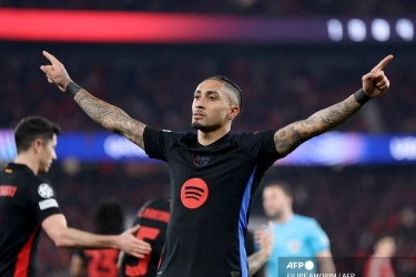 Raphinha di Ambang Perpanjang Kontrak dengan Barcelona