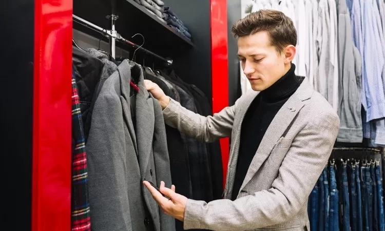 Tren Fashion 2025: 19 Ide Pakaian Smart Casual Pria yang Wajib Anda Coba untuk Tampil Stylish