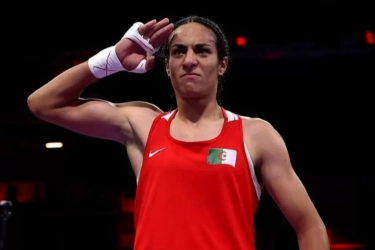 Imane Khelif Dicatut dalam Pengumuman Kebijakan Tes Gender, Presiden World Boxing Meminta Maaf