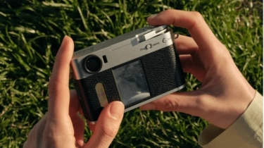 Cek Harga Fujifilm X Half, Kamera Vintage Teknologi Mutakhir untuk Content Creator
