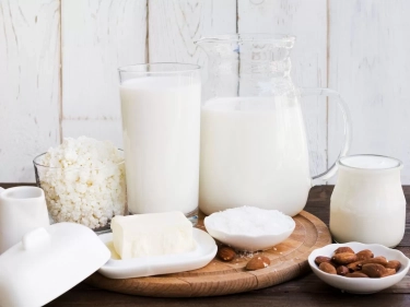 5 Makanan yang Tidak Boleh Anda Konsumsi Bersama Susu