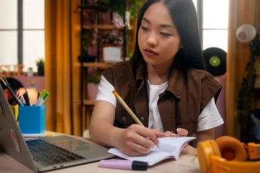 Dedi Mulyadi Hapus PR Sekolah, Psikolog: Kesehatan Mental Anak Lebih Terjaga