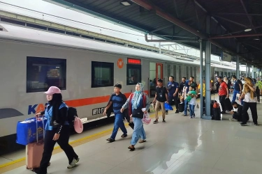 Diskon Tiket Kereta Api 30 Persen Sampai 31 Juli 2025, Ini Rutenya