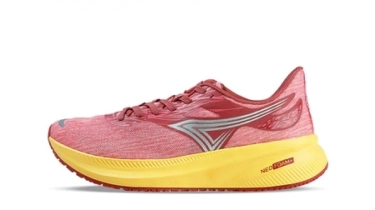 8 Rekomendasi Sepatu Lari untuk Pemula: Ringan, Awet, Harga Mulai Rp200 Ribuan!