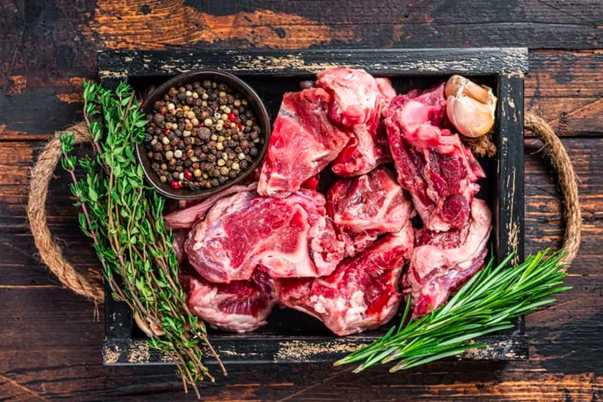 Kenapa Makan Banyak Daging Saat Idul Adha Bikin Sembelit? Ini Kata Dokter