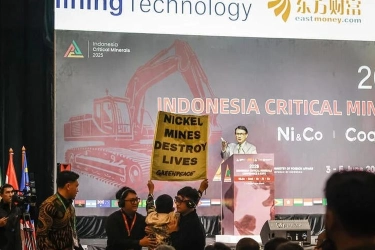 Menhut Hentikan Penerbitan PPKH Baru di Raja Ampat