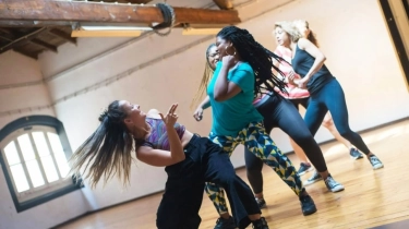 15 Menit Nge-dance Setiap Hari, Bikin Umur Panjang dan Bebas Batuk