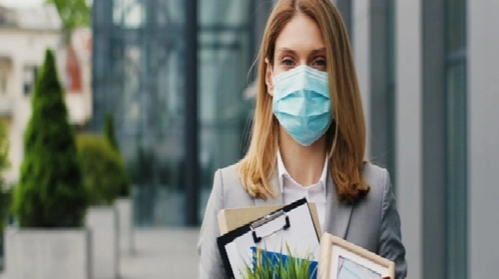 Demi Efisiensi, Amazon Pangkas 100 Karyawan