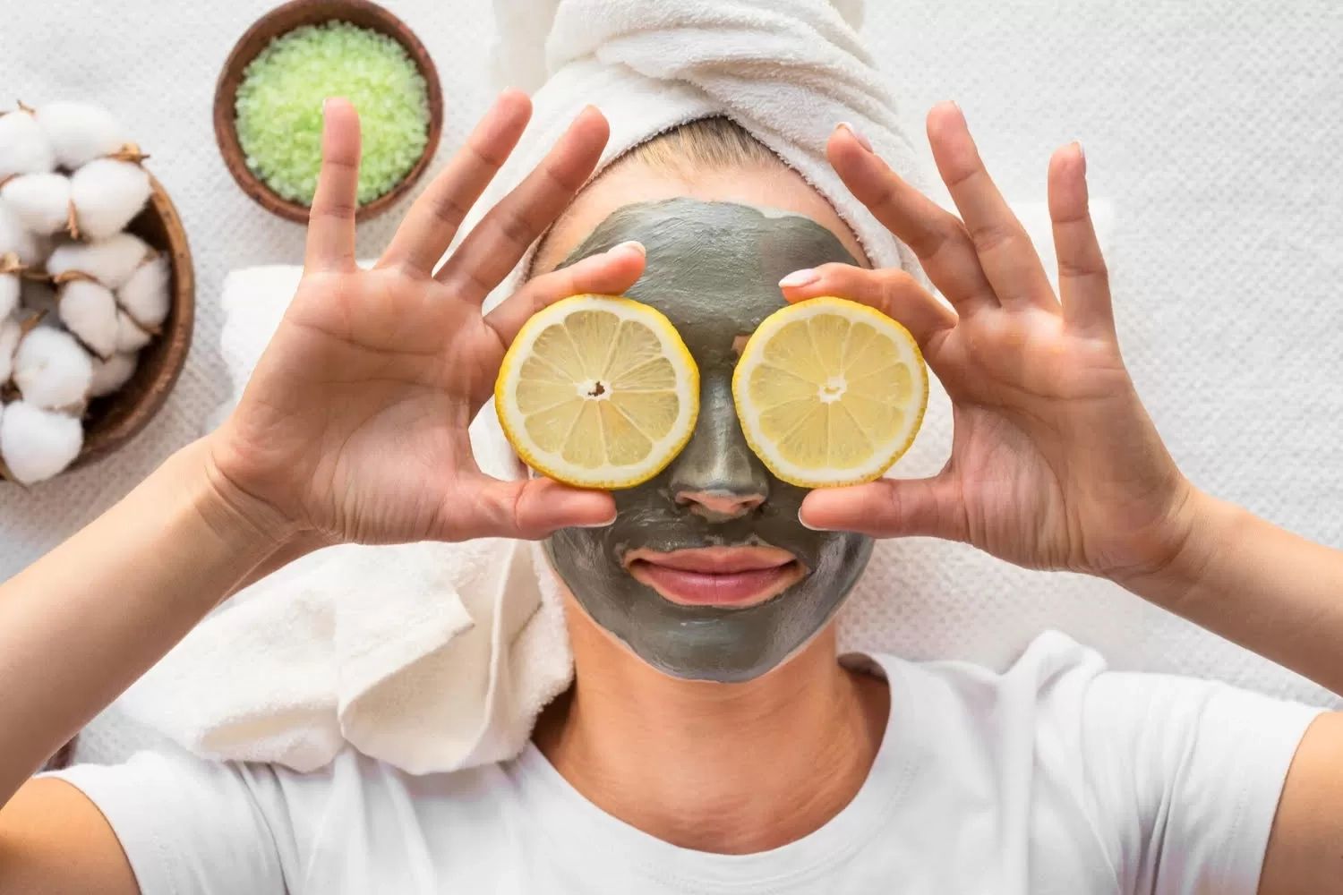 7 Cara Mudah dan Alami Mengatasi Kulit Wajah Kering agar Tetap Lembab dan Terawat Sehari-hari