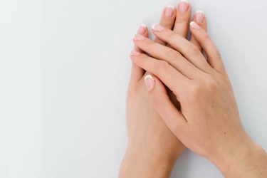 Cara Merawat Kuku Agar Kuat dan Tidak Mudah Rapuh dengan Langkah Praktis yang Bisa Dilakukan Setiap Hari