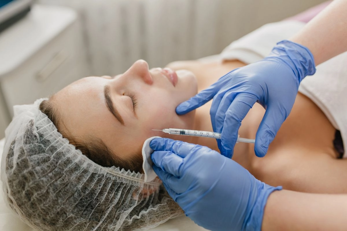 Botox, Perlu atau Tidak? Ini Cara Sederhana Mengetahuinya
