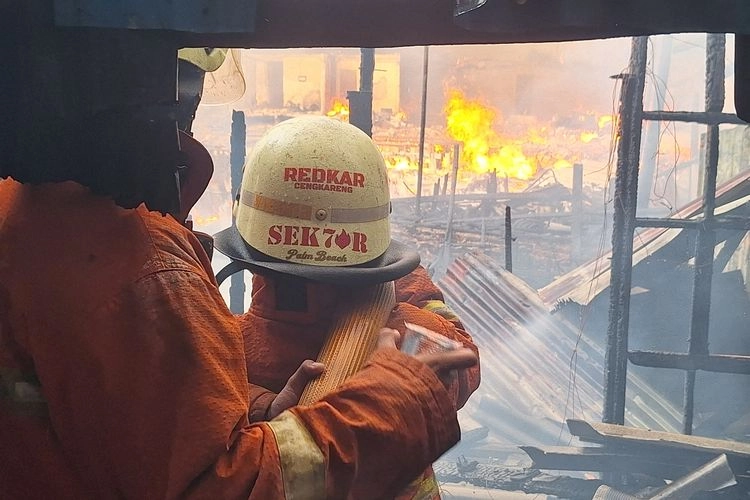 Jaga Rumah dari Amukan Api: Kenali Alat Proteksi Pencegah Kebakaran