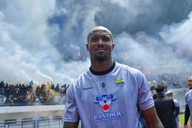 Persib Cuci Gudang, Lepas Enam Pemain Asing Terkini Gervane Kastaneer