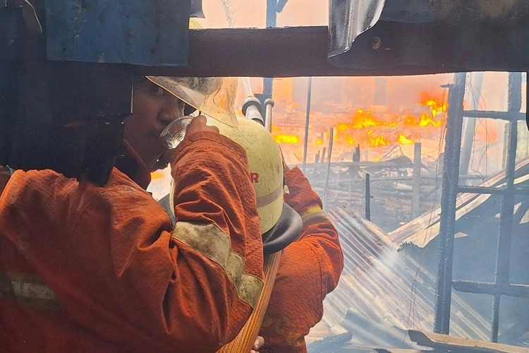 Waspada Bahaya Kelistrikan Pemicu Kebakaran, Ini Cara Mencegahnya